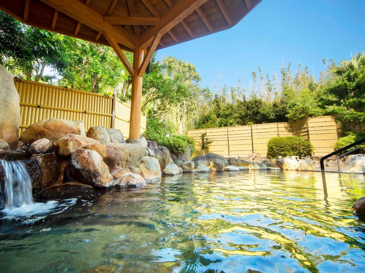 Ooedo Onsen Monogatari Hotel Ranpu Hirado Exterior foto